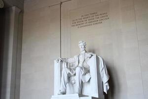 Abraham Lincoln -statyn i Washington DC foto