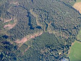 flygfoto över den svarta skogen i Tyskland foto