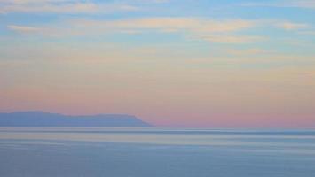 elegant pastellfärgad himmel i Baikal -sjön, Olkhon Island Ryssland