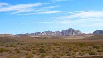 liggande utsikt över stenrockberget i Qinghai Kina foto