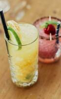 daiquiris cocktails tillverkad förbi en professionell bartender foto