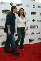 katey sagal anländer på de premiär av hellboy 2 på de by teater i westwood ca på juni 28 2008 foto