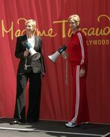 los angeles augusti 4 Jane lyncha på de ceremoni för Jane lyncha efter varelse förevigad i vax på madame tussauds hollywood på madame tussauds hollywood på augusti 4 2010 i los angeles ca foto