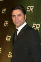 john stamos anländer på där TV serier slå in fest på social i los angeles ca på Mars 28 2009 foto