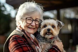 stänga upp av gammal kvinna kramas henne hund bokeh stil bakgrund med generativ ai foto