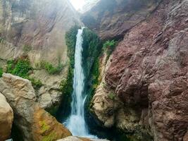 skönhet av de zarka vattenfall i tetouan, marocko foto