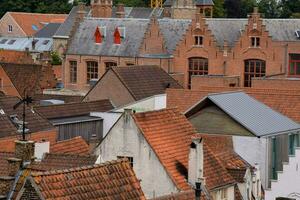 hustak av de gammal stad av bruges foto