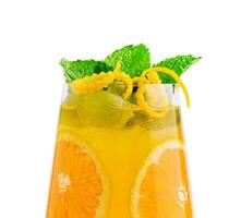 klassisk sommar mimoser cocktail, med orange juice foto