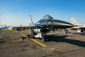 belgisk luft tvinga särskild livré lockheed Martin f-16 stridande falk fa-101 kämpe jet flygplan statisk visa på siaf slovakiska internationell luft fest 2019 foto