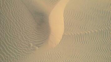vietnam röd sand sanddyner gyllene timme foto