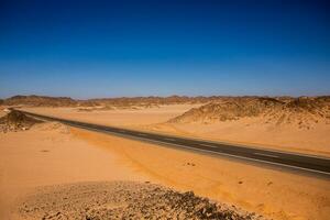 landskap av sahara öken- i egypten. konceptuell för frihet, njuter de resa. foto