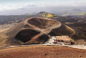 etna vulkan kratrar i Sicilien, Italien foto