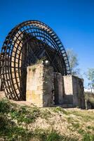 gammal väderkvarn i Cordoba, Spanien foto