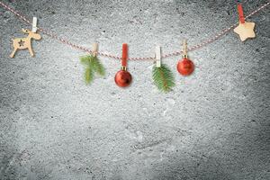 jul krans på betong bakgrund foto