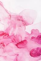 vattenfärg alkohol bläck virvlar runt. transparent vågor och virvlar i rosa magenta färger. delikat pastell fläckar. digital dekor foto