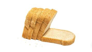 vete bröd glida på en vit bakgrund foto