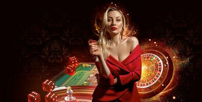 flicka i röd klänning. som visar pommes frites, Framställ på mörk bakgrund. roulett, spelar tabell med stackar av färgrik pommes frites på Det, flygande tärningar. poker, kasino foto