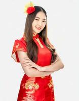 ai genererad skön kinesisk kvinna i traditionell Cheongsam klänning foto