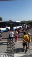 theologos, rhodos, grekland - 14 september 2021 buss till Rhodos stad foto