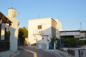 traditionell arkitektur av byn theologos på ön Rhodos i Grekland foto