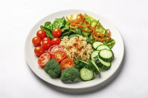 ai genererad sallad med quinoa, spenat, broccoli, tomater, gurkor och morötter. ai genererad foto