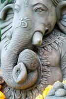 stuck skulptur av ganesha, de hindu gudom foto