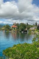 stad av millstatt am ser på sjö kvarnstaetter se, Kärnten, Österrike foto