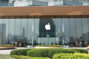 bangkok, thailand- apple store icon siam, bangkok, thailand foto