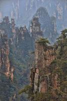 vackra himmelens son berg tianzishan i Kina Hunan -provinsen foto