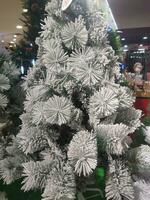 jul träd dekorationer är komplett med Tillbehör foto