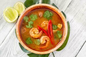 tom yum soppa foto