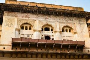 skön se av orchha palats fort, raja mahal och chaturbhuj tempel från jahangir mahal, orchha, madhya Pradesh, jahangir mahal orchha fort i orchha, madhya Pradesh, indisk arkeologisk webbplatser foto