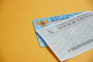 fotokopia av kartu tanda penduduk eller ktp. identitet kort för indonesiska medborgare foto