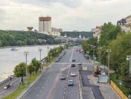Moskva, ryssland - 07.09.2023 - väg Nästa till gorky parkera. stad foto