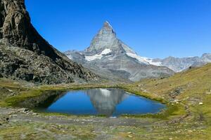 riffelsee sjö - schweiz foto