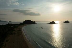 antenn se av nacpan strand foto