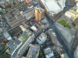 skön hög vinkel se av central luton stad av England Storbritannien. december 1:a, 2023 foto