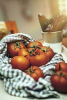 färsk tomater i de kök foto