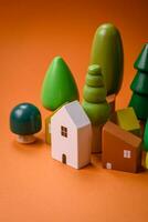 en små trä- hus som ett aning för investera i din egen Hem foto