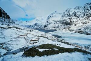 norska fjord i vinter- i Norge foto