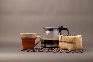 kaffemugg älskar att dricka kaffe ger energi foto