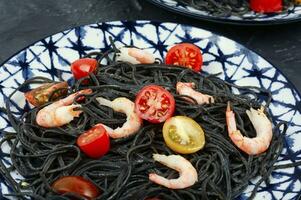 vegan spaghetti med skaldjur. foto