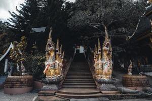 wat phra buddhabat si roi, gyllene tempel i Chiang Mai, Thailand foto