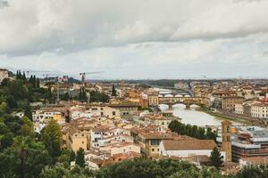 Foto med de panorama av de medeltida stad av florens i de område av Toscana, Italien