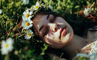 ai genererad flicka med blommor på henne huvud liggande på de grön gräs foto