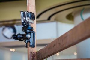 gopro action kamera på en stolpe foto
