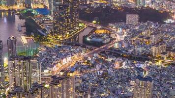 antenn se av ho chi minh stad horisont och skyskrapor i Centrum av hjärta företag på ho chi minh stad stadens centrum. broar och många byggnader, lokal- hus foto