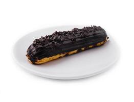 kaka eclair glaserad med choklad grädde foto