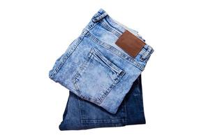 vikta jeans, blå och mörkblå jeans på vit bakgrund eller collage foto