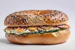 ai genererad bagel smörgås på vit bakgrund foto